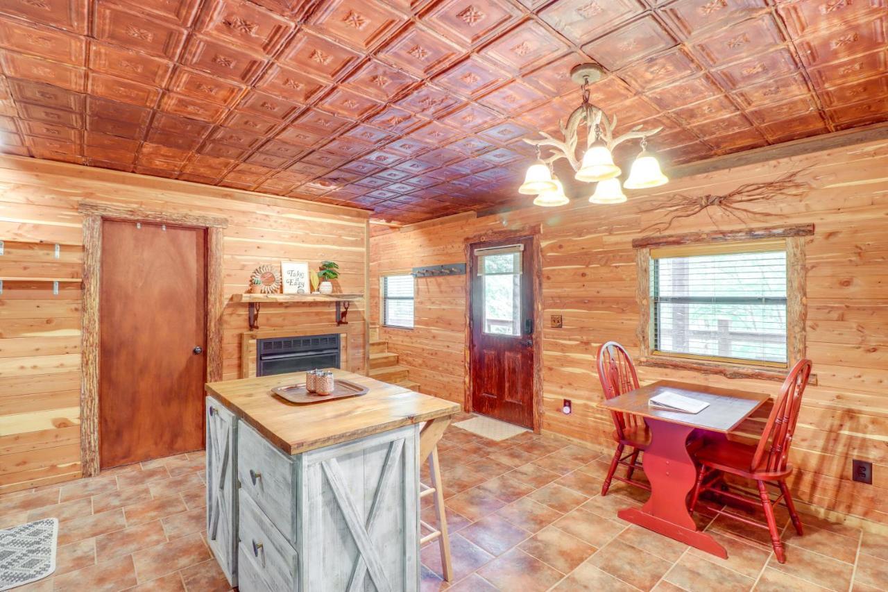 Rural Arkansas Vacation Rental With Wraparound Porch Heber Springs Ngoại thất bức ảnh