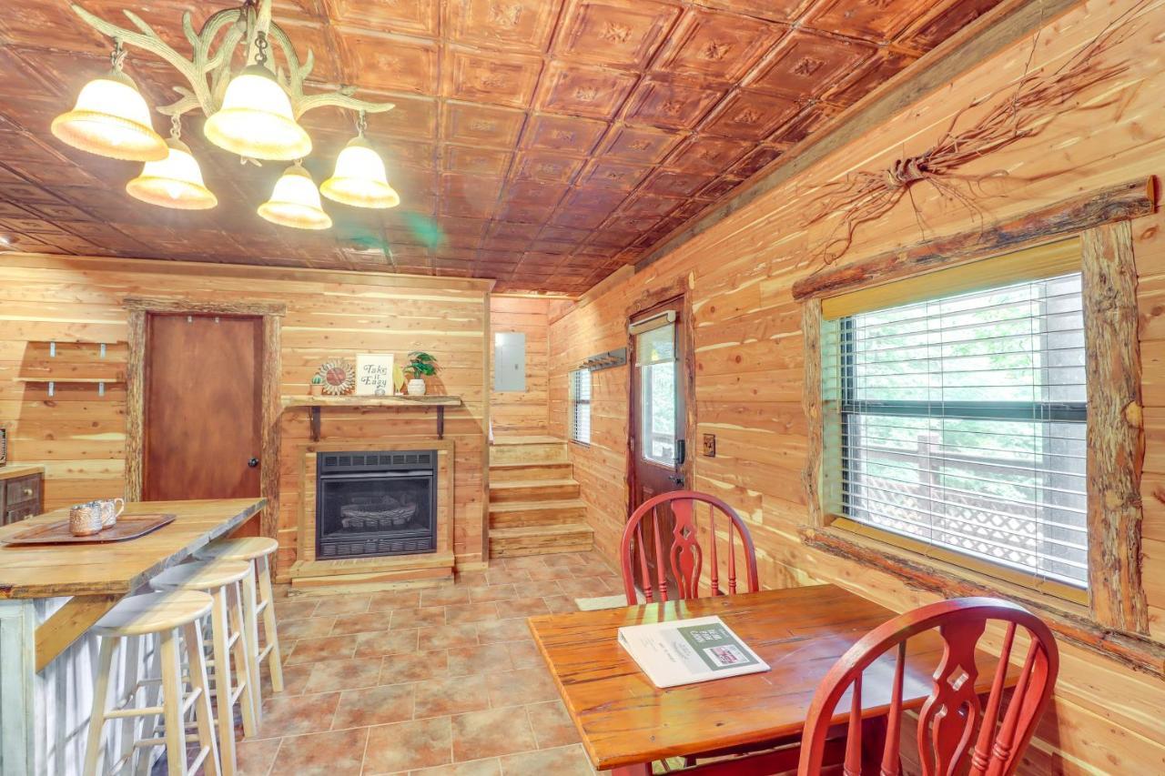 Rural Arkansas Vacation Rental With Wraparound Porch Heber Springs Ngoại thất bức ảnh