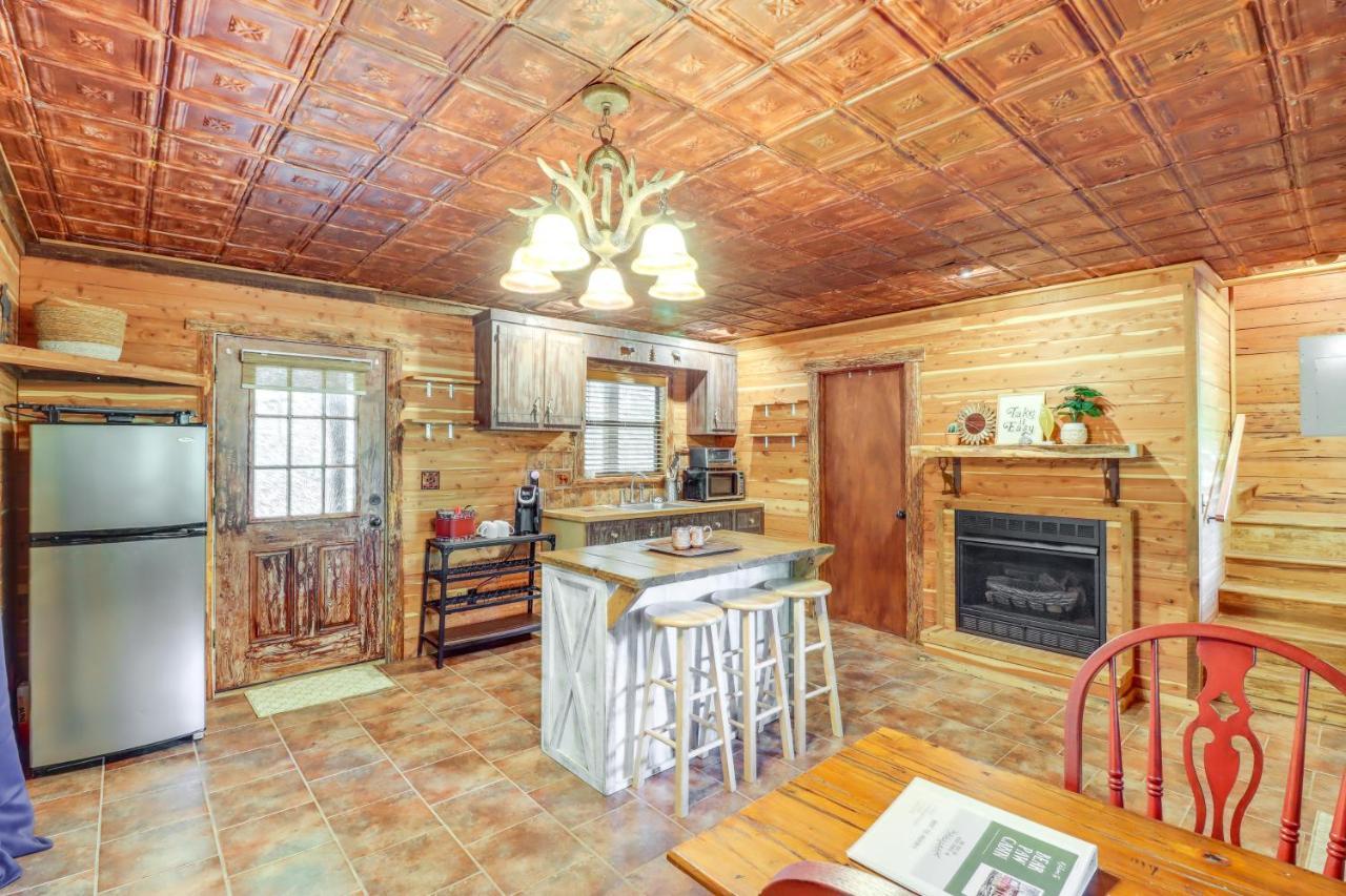Rural Arkansas Vacation Rental With Wraparound Porch Heber Springs Ngoại thất bức ảnh